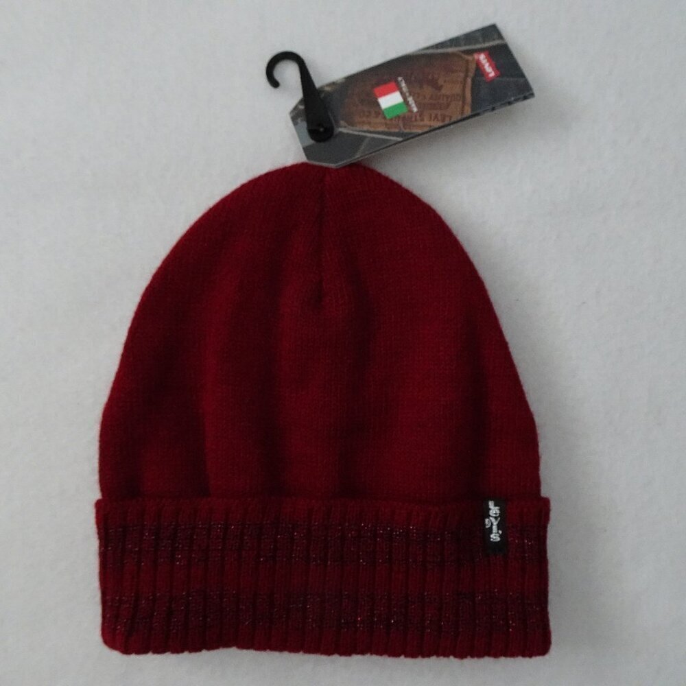 Levi’s Knit Beanie Winter Ski Hat Skull Cap Red Burgundy Adult One Size Cuffed